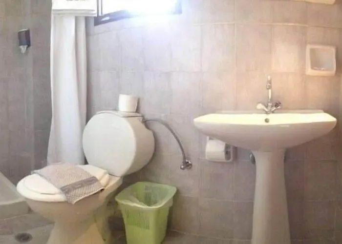 Victoria Hill מלון