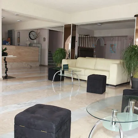 Victoria Hill 3* ذيسْخا