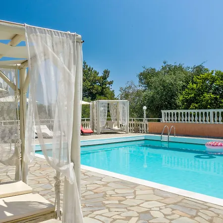 Victoria Hill Hotel