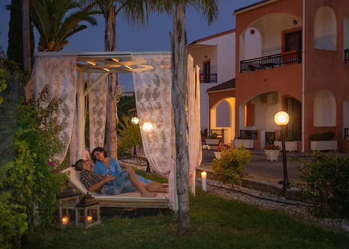 Victoria Hill 3* Dassia (Corfu)