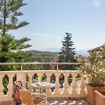 Victoria Hill Hotel