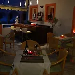 Victoria Hill 3*